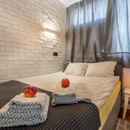 Apartment Strict Warsaw Center - Metro,Free Parking Экстерьер фото