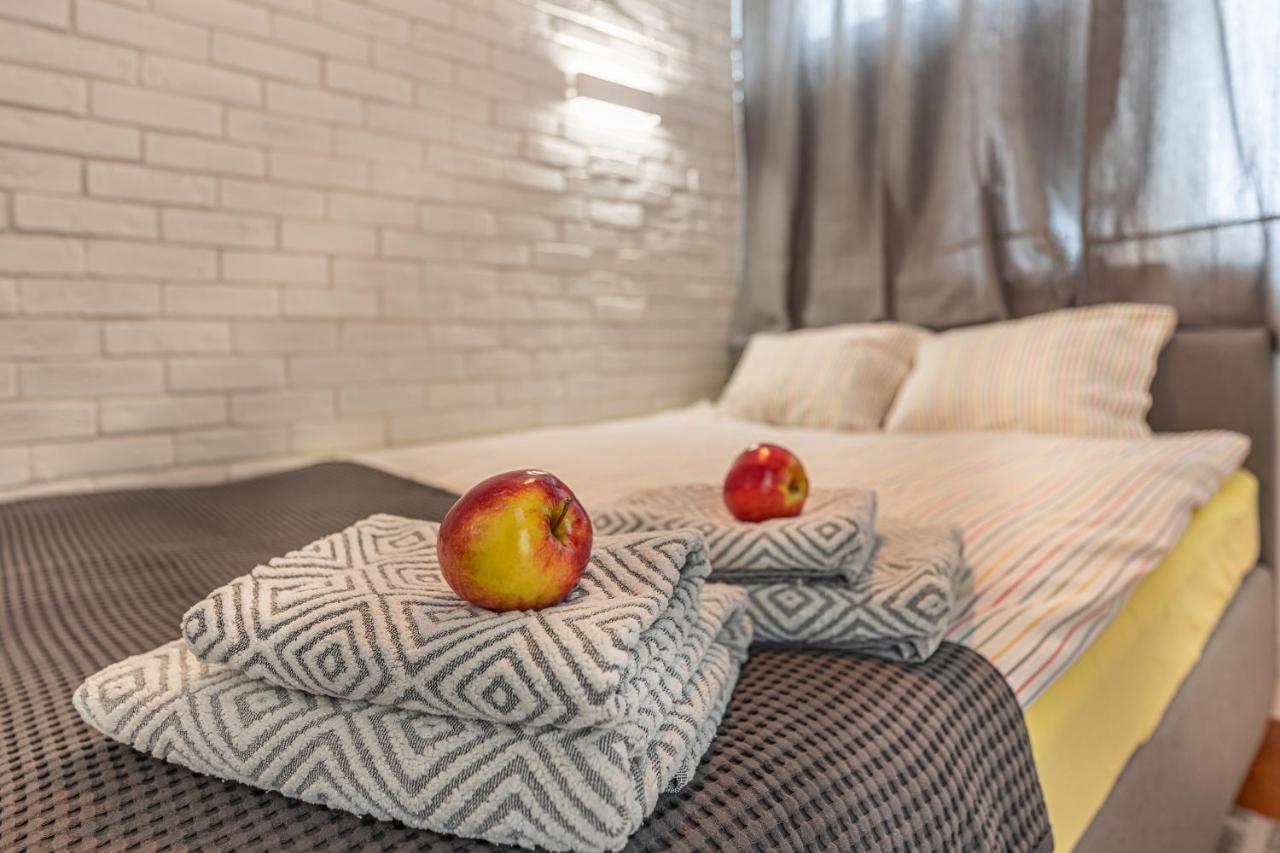 Apartment Strict Warsaw Center - Metro,Free Parking Экстерьер фото