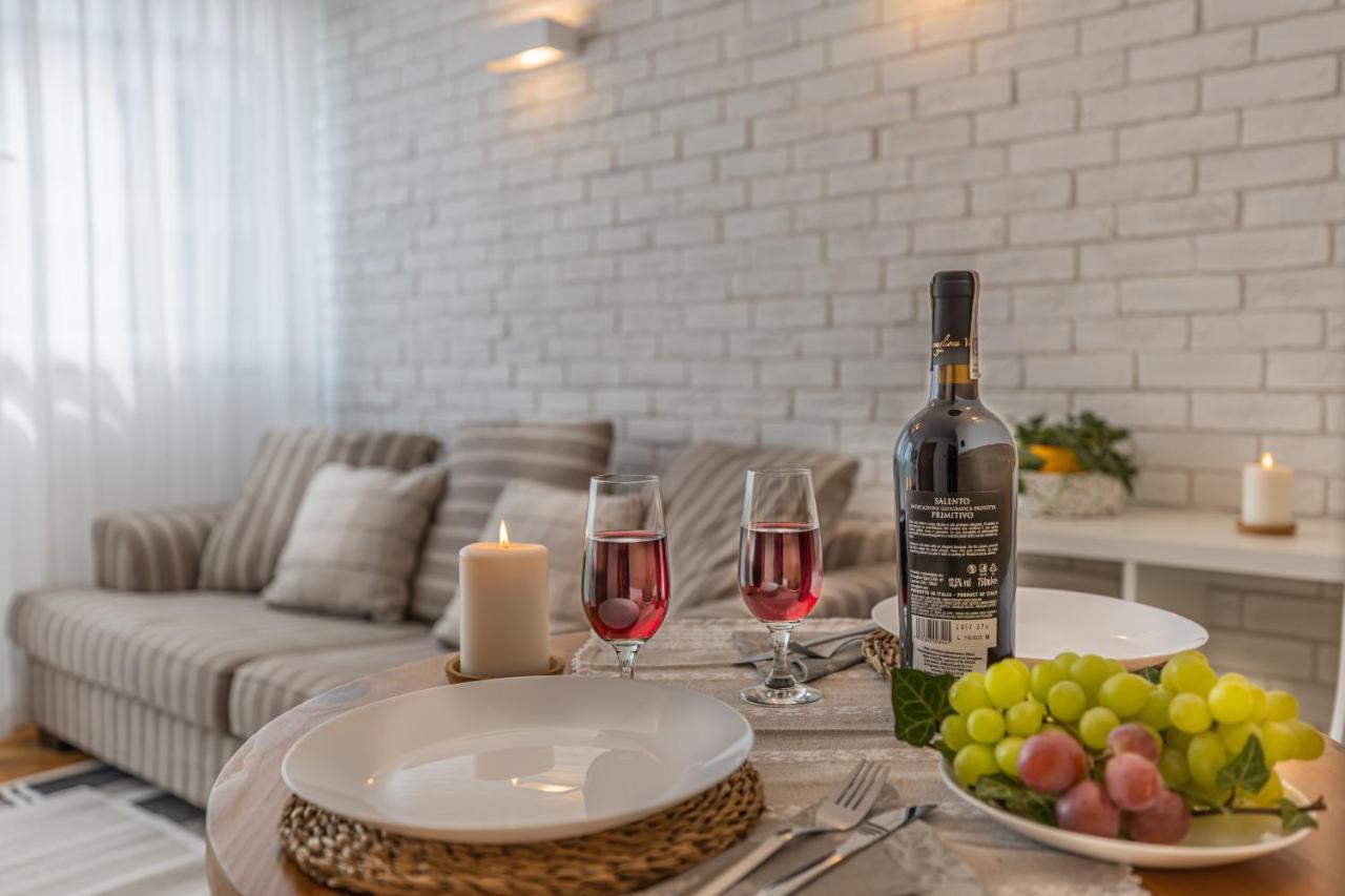 Apartment Strict Warsaw Center - Metro,Free Parking Экстерьер фото